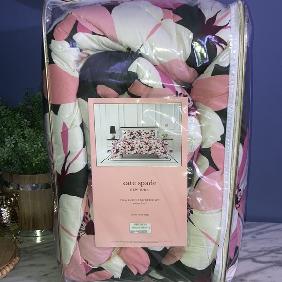 kate spade Bedding Kate Spade Full Queen Comforter Set Poshmark